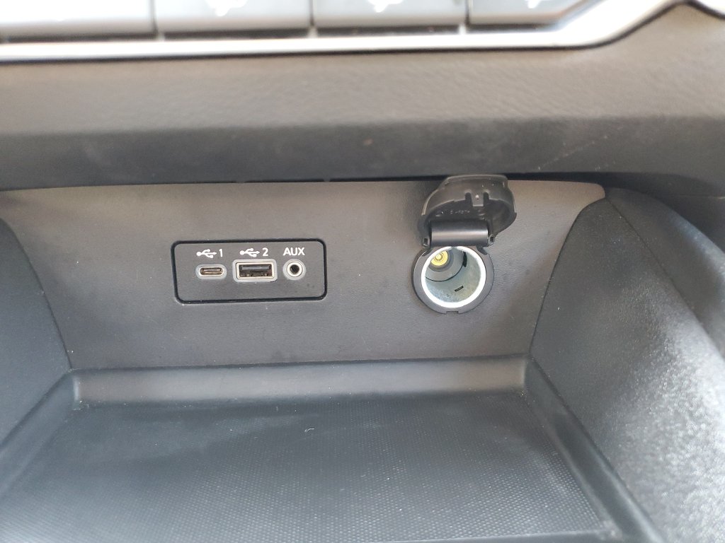 Used 2025 Nissan Altima Sedan