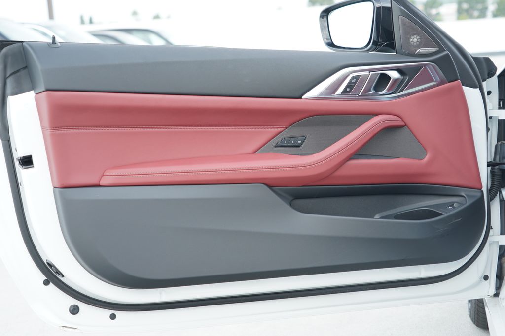 Thumbnail: 2027 BMW 4 Series - 9