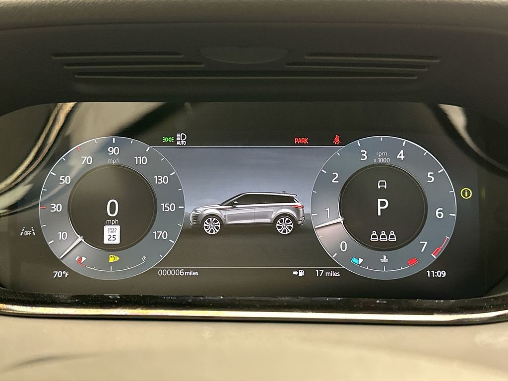 2025 Land Rover Range Rover Evoque S 14