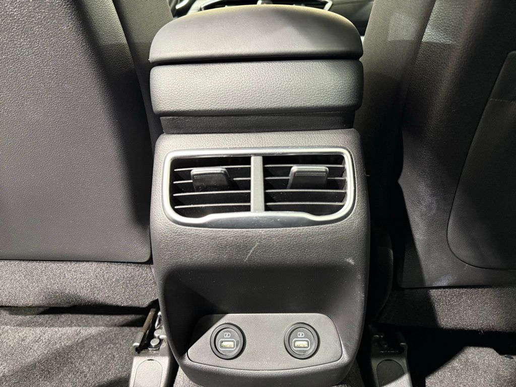 Thumbnail: 2023 Hyundai Santa Fe - 20