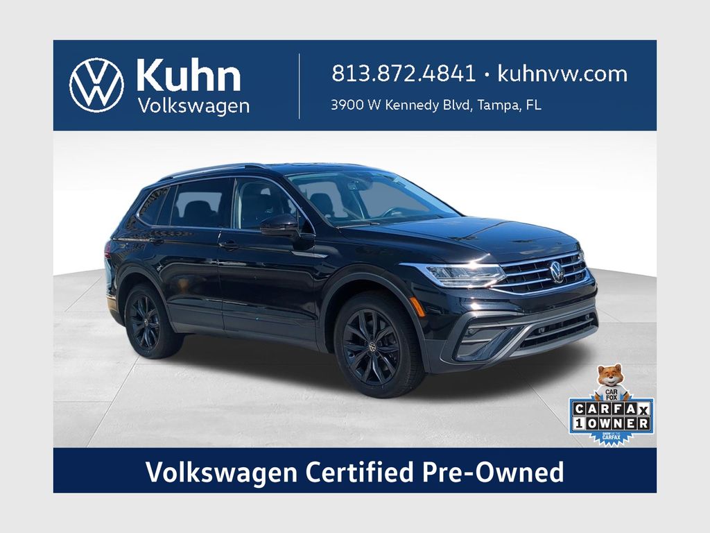 Deep Black Pearl 2024 Volkswagen Tiguan SUV / Crossover Front-Wheel Drive 8-Speed Automatic