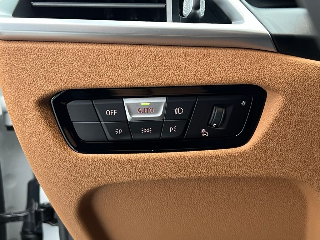 Thumbnail: 2026 BMW 3 Series - 20