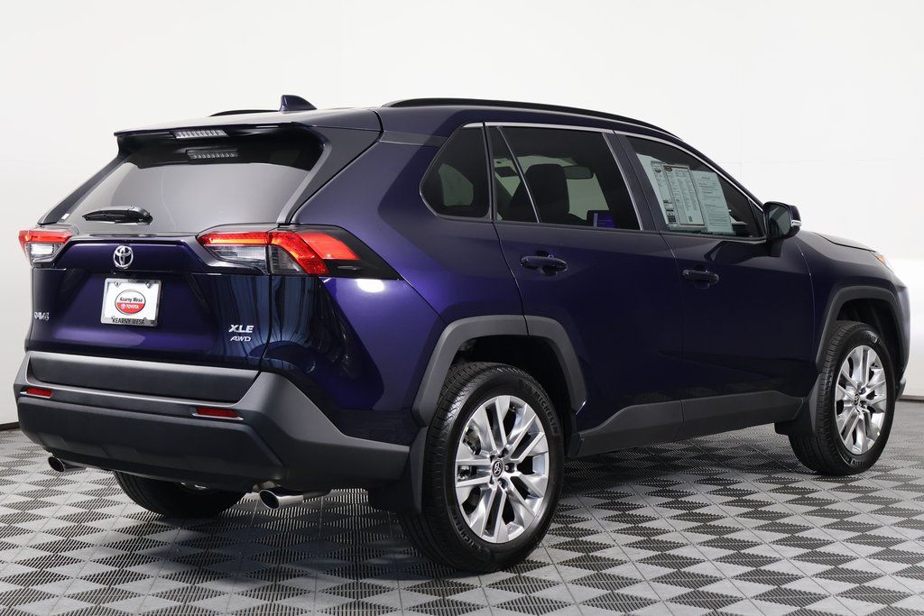 Thumbnail: 2025 Toyota RAV4 - 4