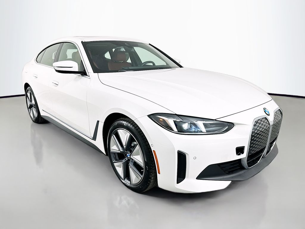 Thumbnail: 2026 BMW i4 - 3
