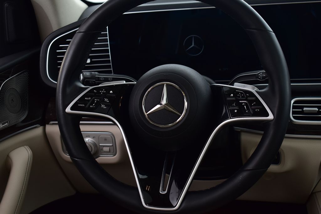 Thumbnail: 2024 Mercedes-Benz GLE - 19