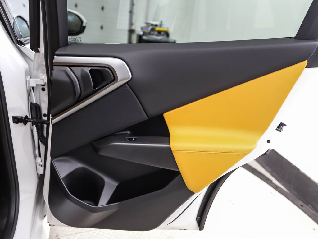 Thumbnail: 2025 BMW X3 - 24