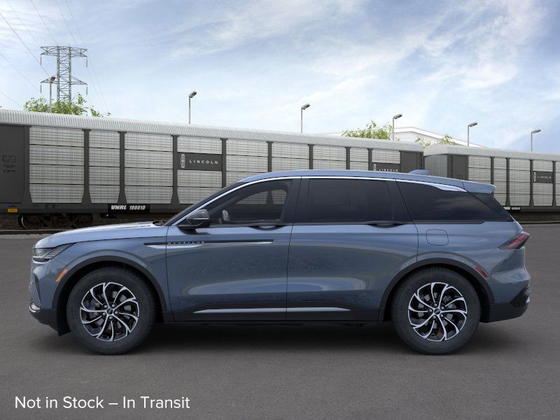 2025 Lincoln Nautilus Premiere 3