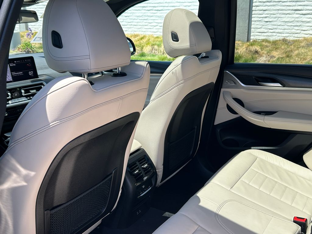 2022 BMW X3 M40i 30