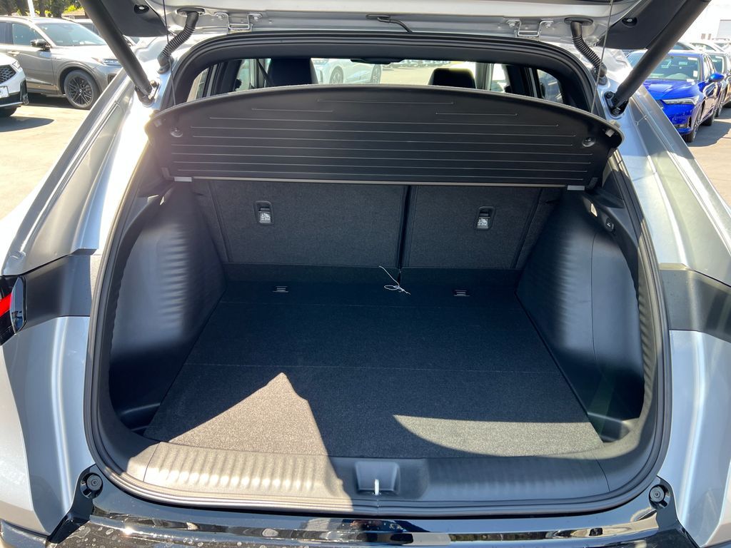 Thumbnail: 2025 Acura ADX - 24