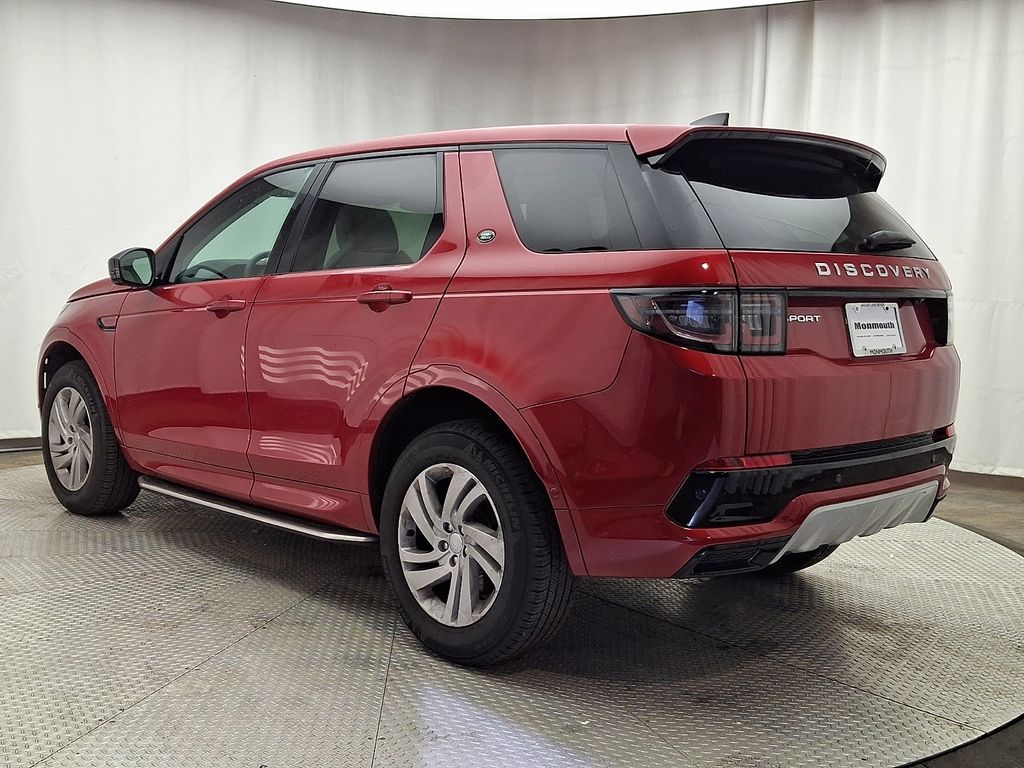 Thumbnail: 2025 Land Rover Discovery Sport - 6