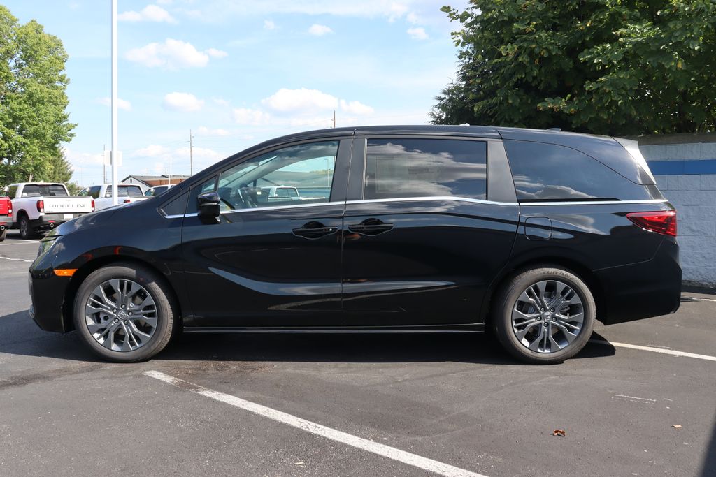 Thumbnail: 2026 Honda Odyssey - 2
