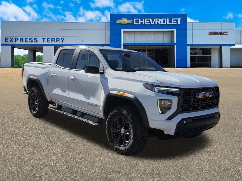 2024 GMC Canyon Elevation Crew Cab 4WD