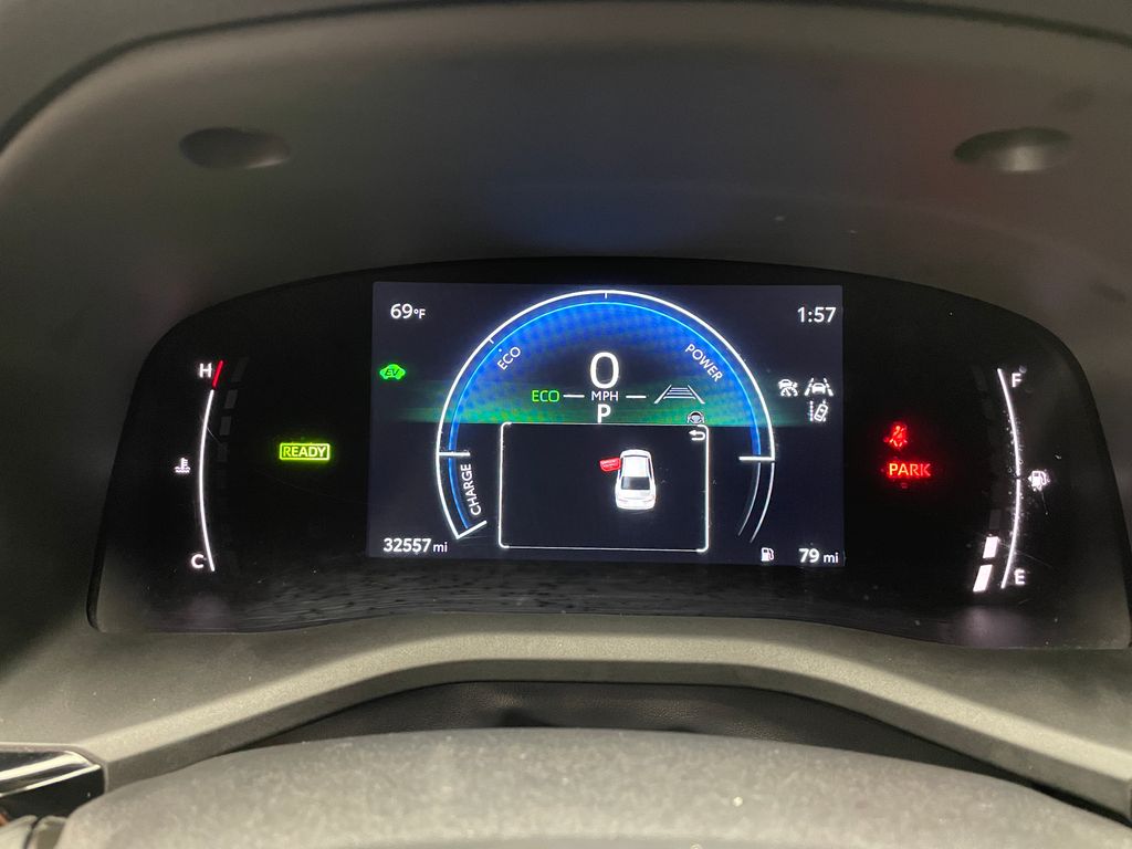 Thumbnail: 2025 Toyota Camry - 32