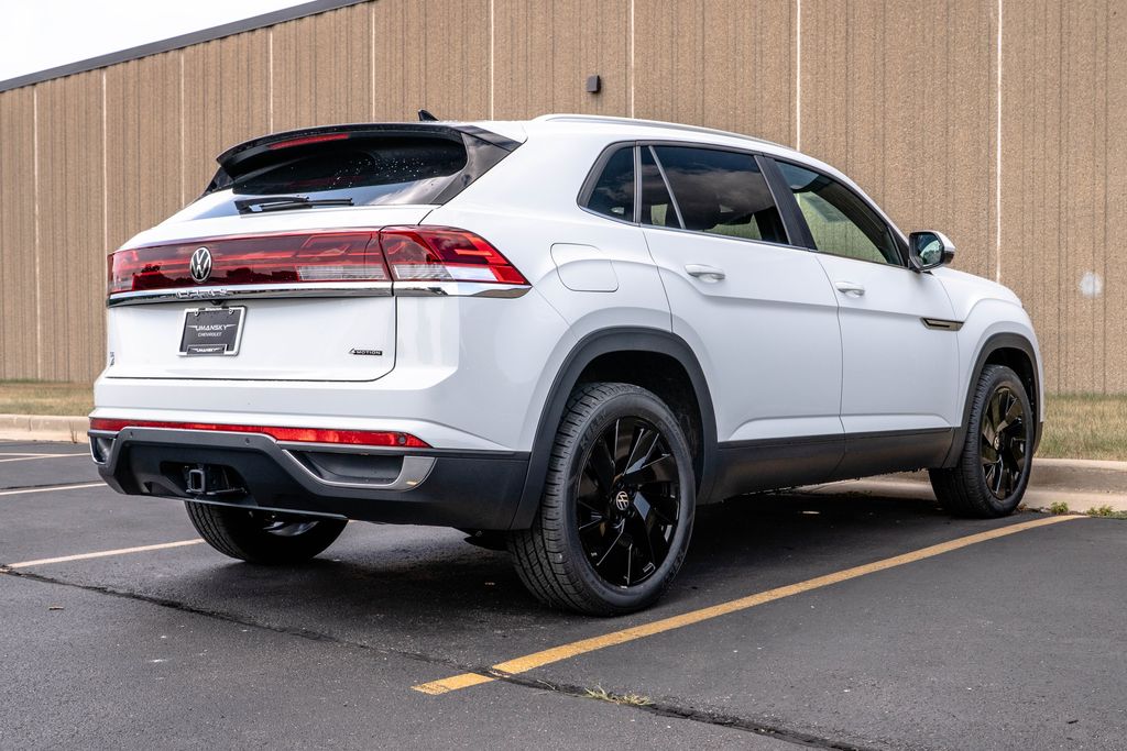 Used 2024 Volkswagen Atlas Cross Sport SUV