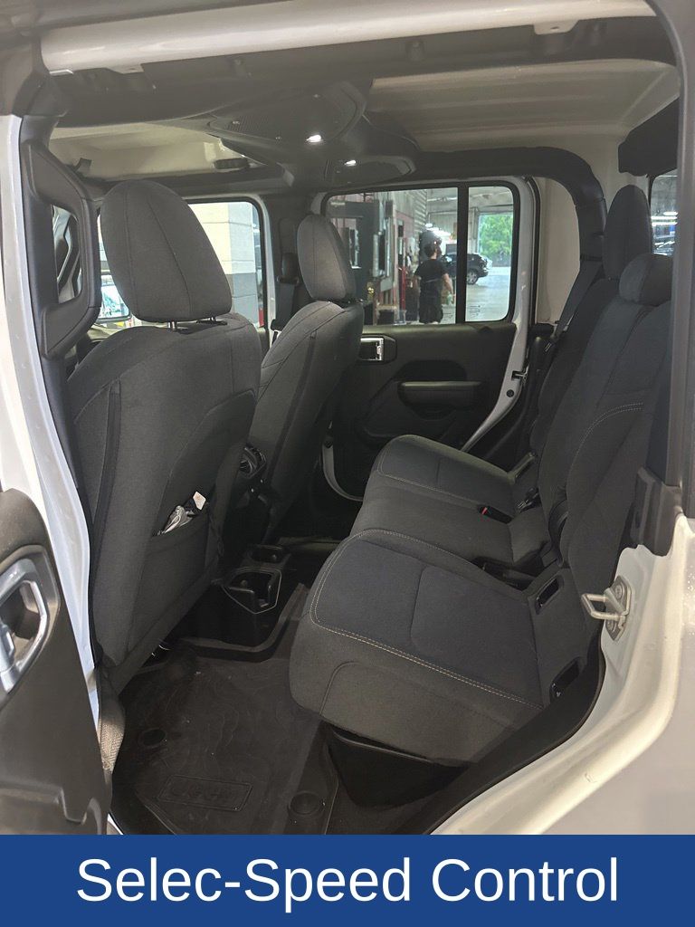 2024 Jeep Gladiator Willys