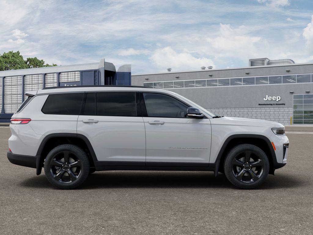 New 2026 White/off-white Jeep Limited image 21