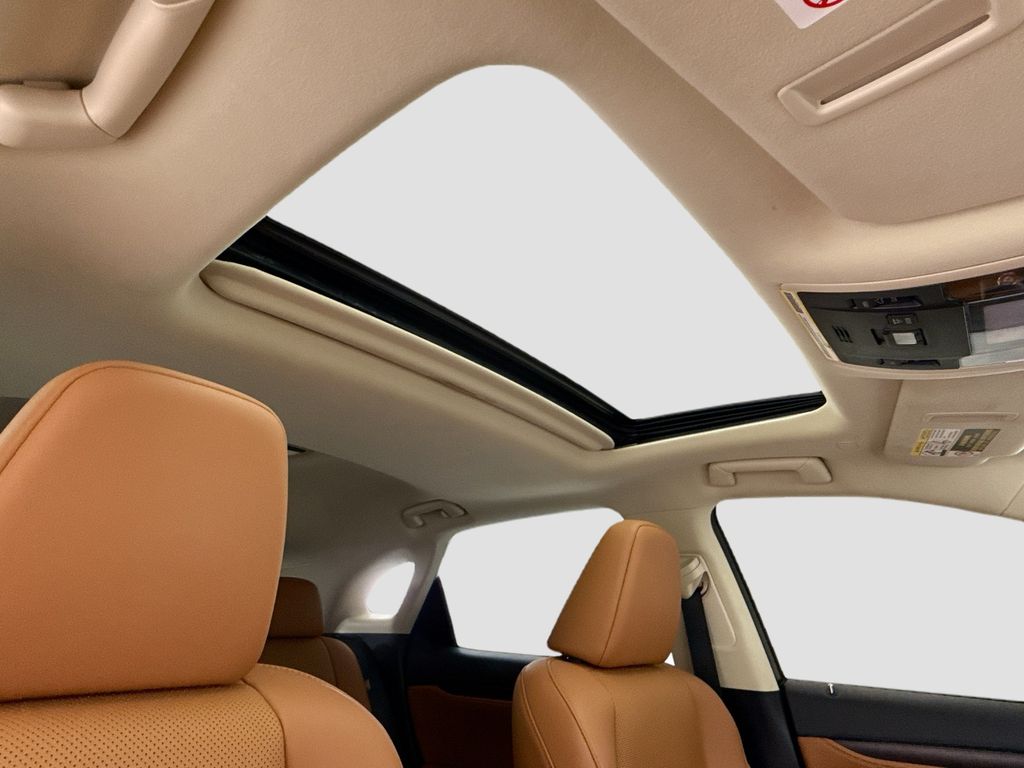 Thumbnail: 2021 Lexus RX - 17