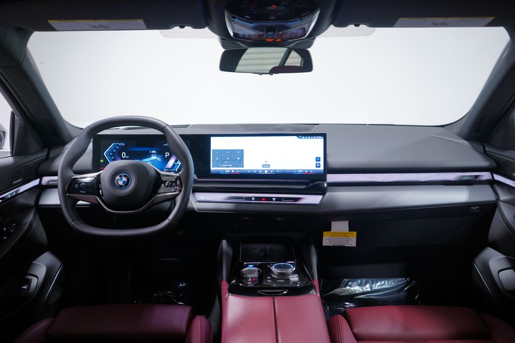 Thumbnail: 2025 BMW i5 - 10