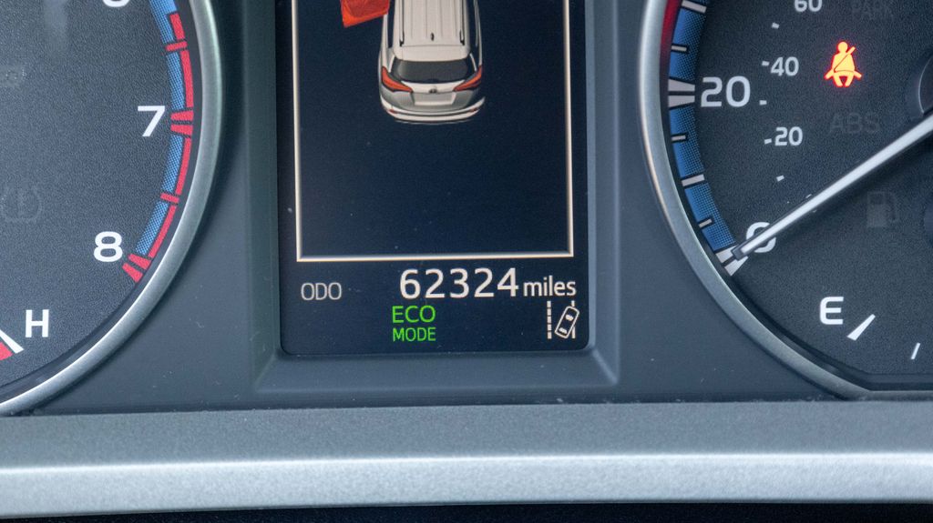 Used 2018 Toyota RAV4 LE 4D Sport Utility