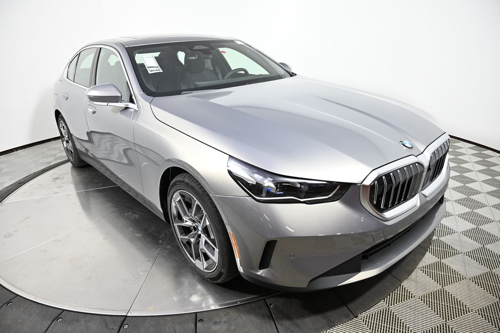 Thumbnail: 2026 BMW 5 Series - 7