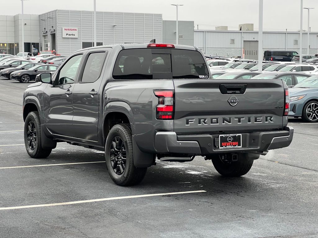 View vehicle photo 6