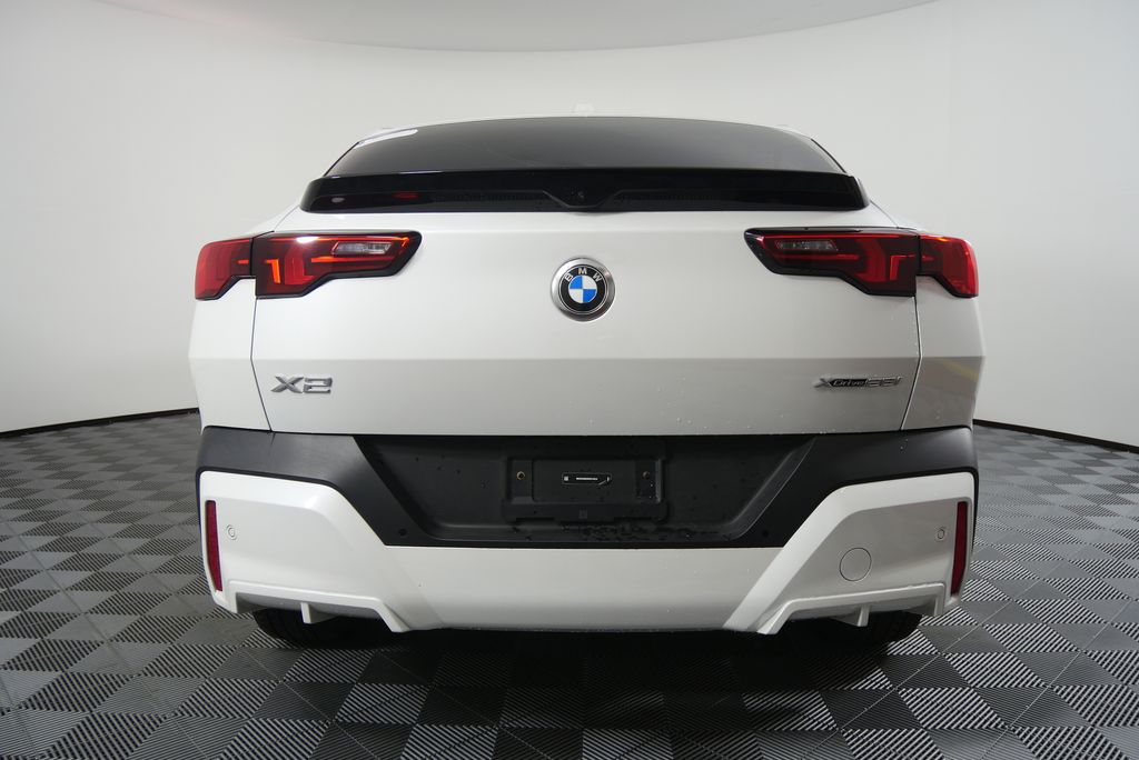 Thumbnail: 2024 BMW X2 - 4