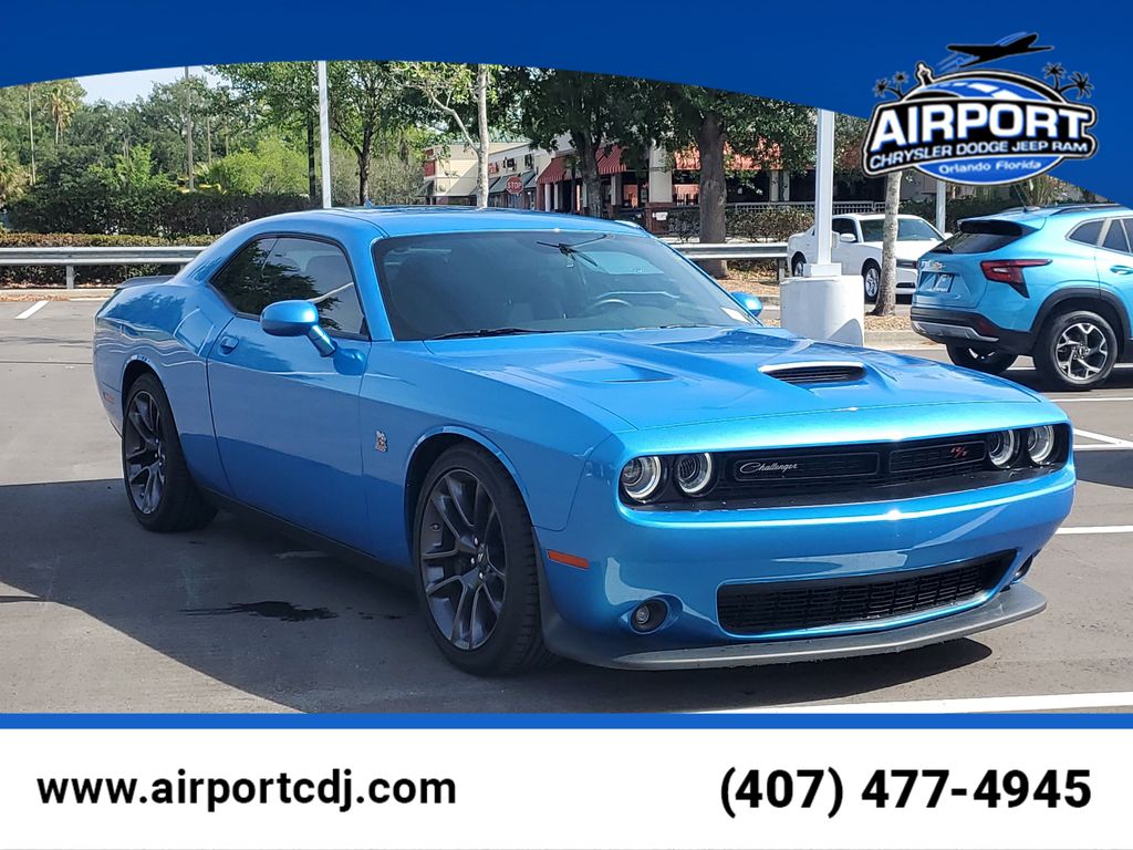 B5 Blue Pearlcoat 2023 Dodge Challenger R/T Scat Pack RWD Coupe Rear-Wheel Drive 8-Speed Automatic