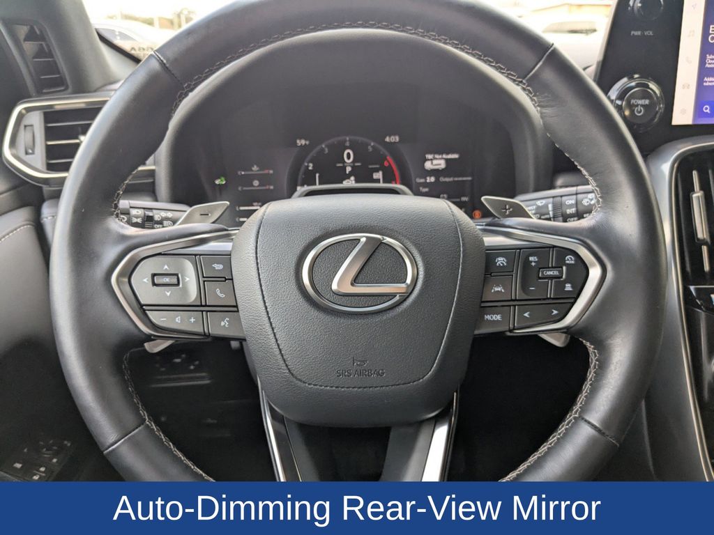 2025 Lexus LX 700h Overtrail