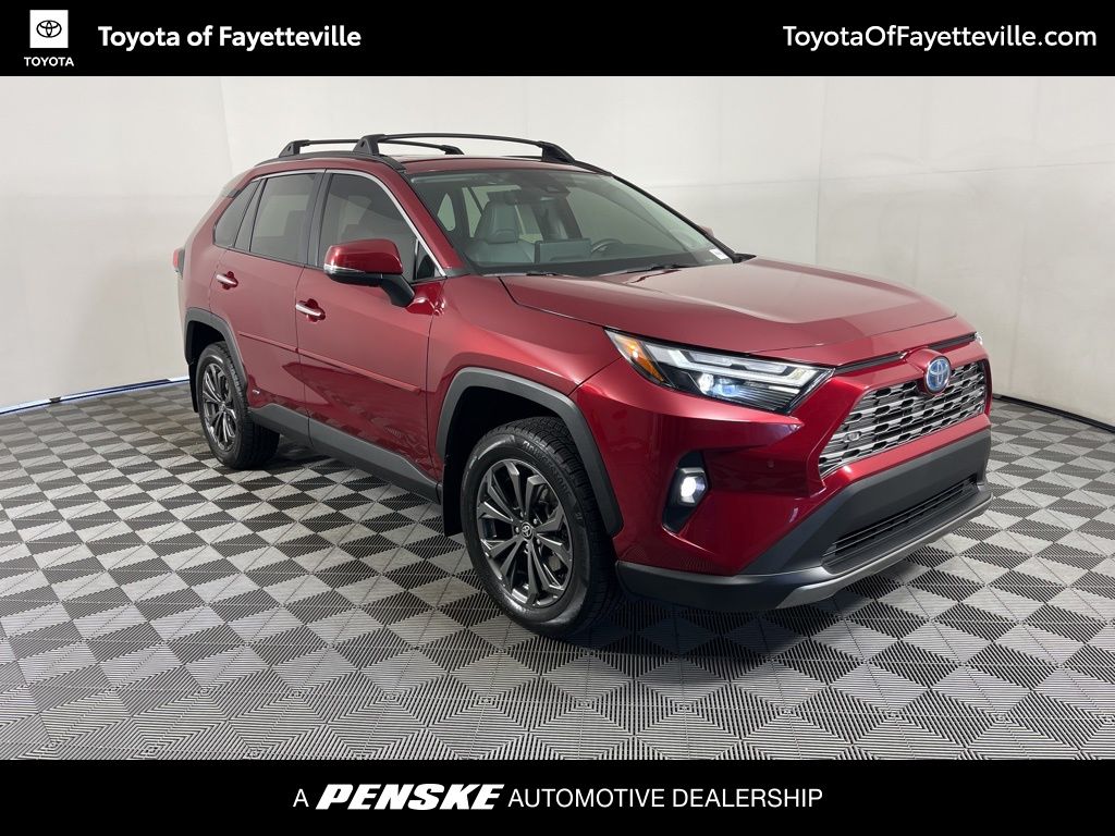 Thumbnail: 2024 Toyota RAV4 - 17