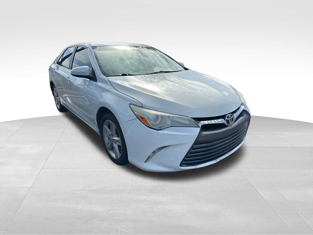 2015 White Toyota Camry LE FWD Sedan