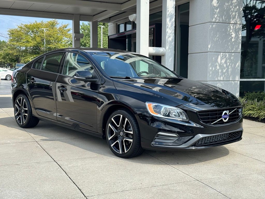 2018 Volvo S60 T5 Dynamic