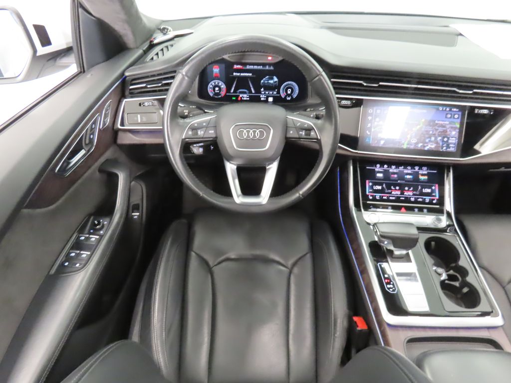 Thumbnail: 2019 Audi Q8 - 17