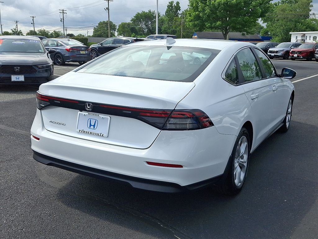 Thumbnail: 2023 Honda Accord - 6