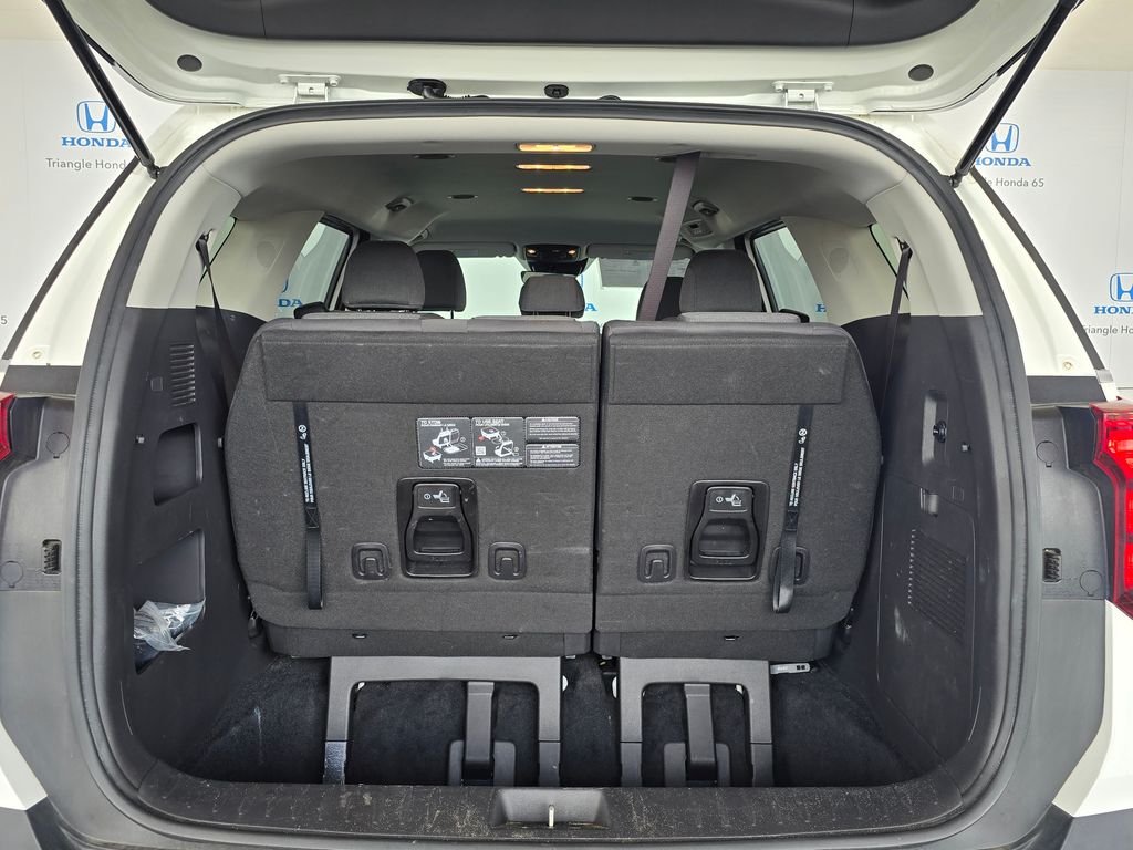 Thumbnail: 2025 Kia Carnival - 7
