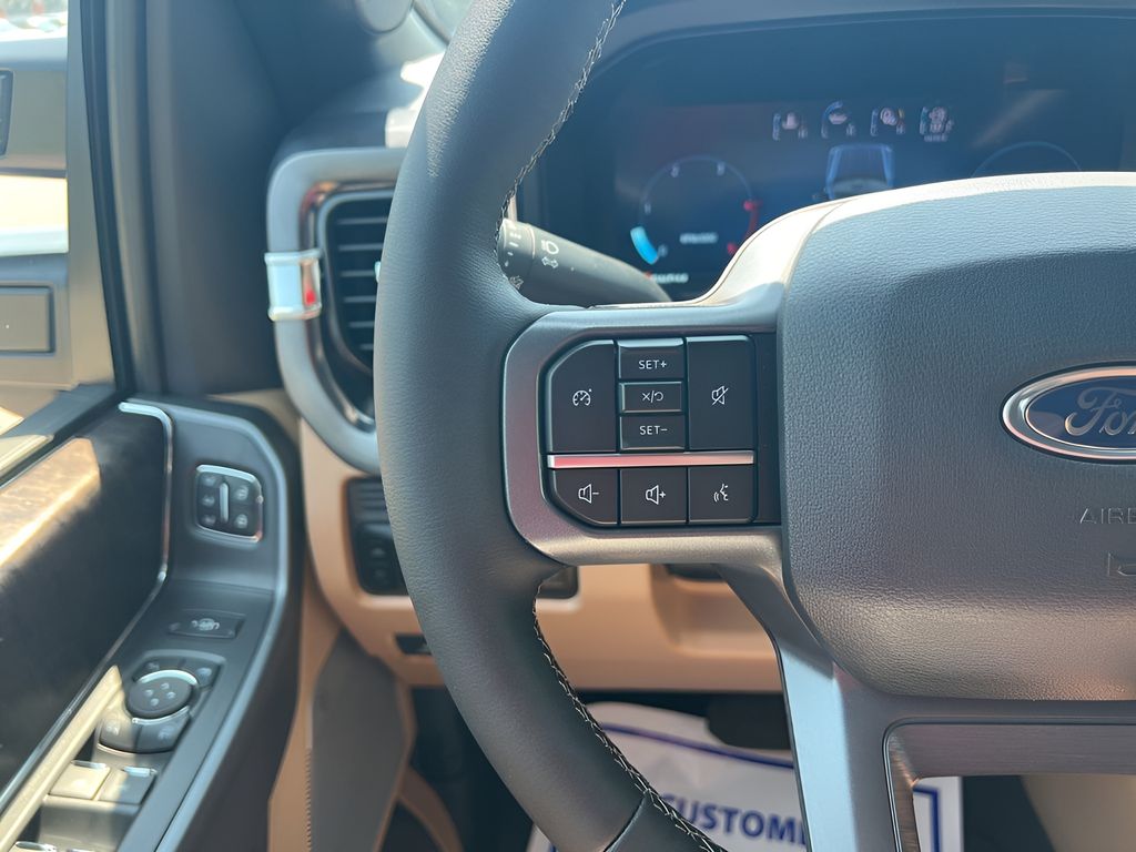 2025 Ford F-350SD