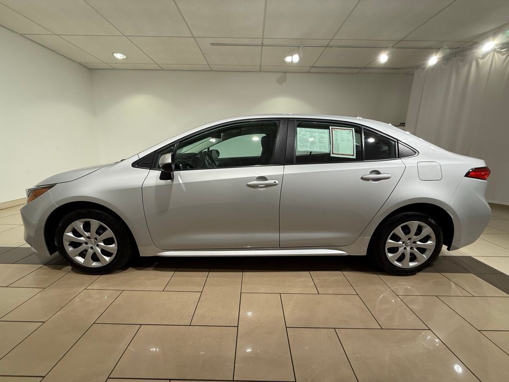 Thumbnail: 2024 Toyota Corolla - 2