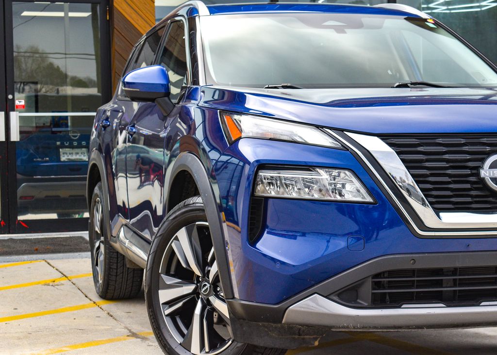 2023 Nissan Rogue SL - 6