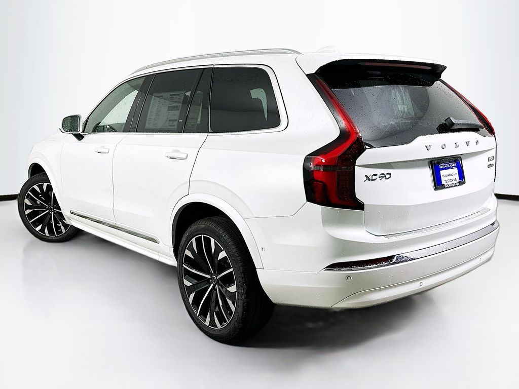 2026 Volvo XC90 Plus - Photo 6