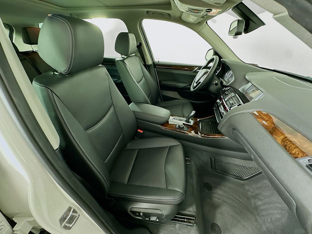 Thumbnail: 2017 BMW X3 - 27