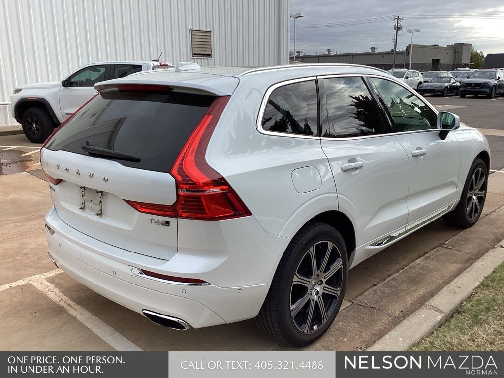 Used 2020 White Volvo T6 Inscription image 6