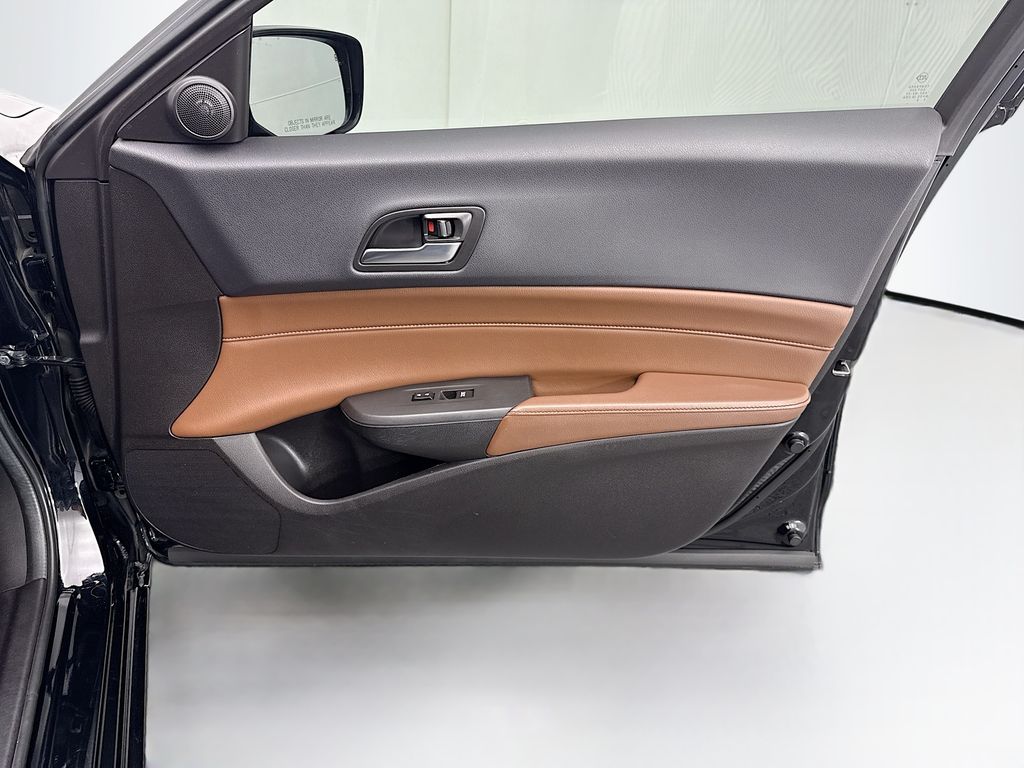 Thumbnail: 2020 Acura ILX - 23