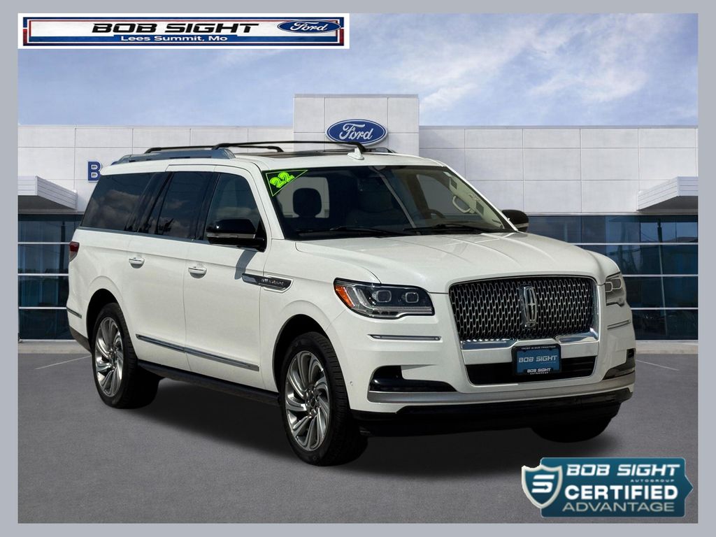 2022 Lincoln Navigator L Reserve
