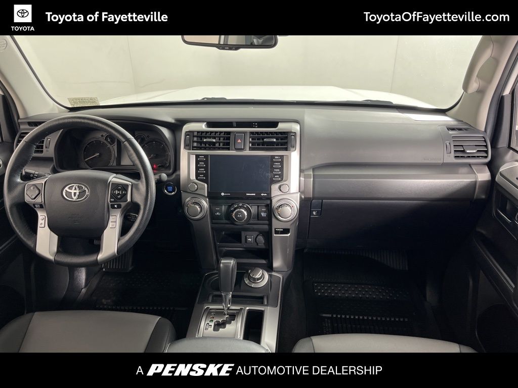 Thumbnail: 2023 Toyota 4Runner - 17