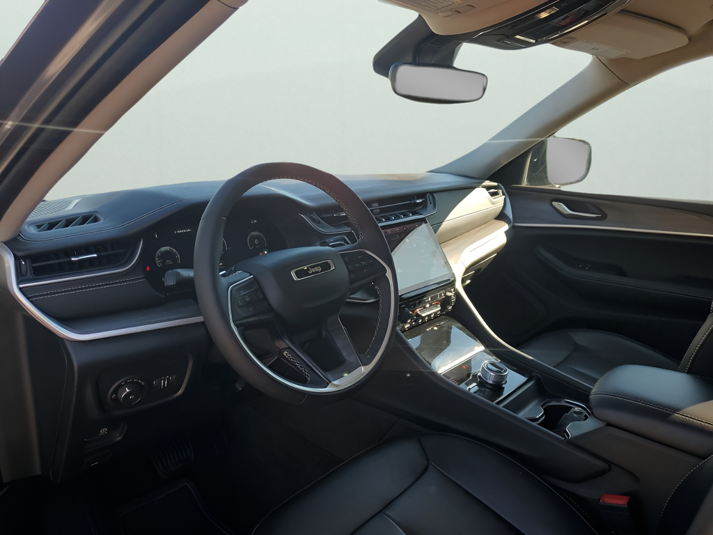 Used Car 2024 Jeep Grand Cherokee  Limited For Sale Under $40,000 In Austin, Texas