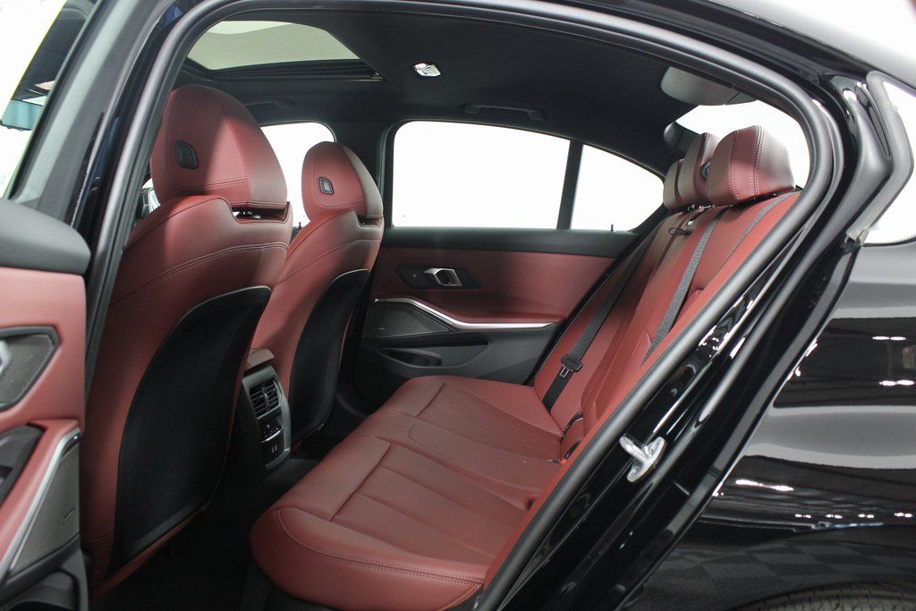 2025 BMW 3 Series 330i 6