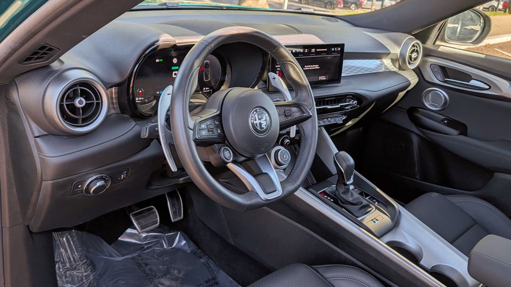 Used 2024 Alfa Romeo Tonale Veloce 4D Sport Utility