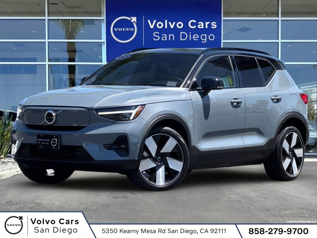 2023 Volvo XC40 Recharge Twin Ultimate eAWD