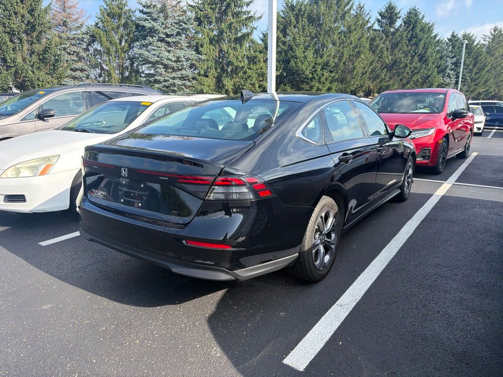 Thumbnail: 2023 Honda Accord - 3