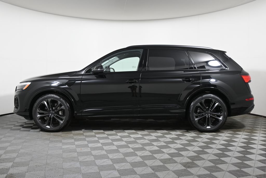 Thumbnail: 2026 Audi Q7 - 2