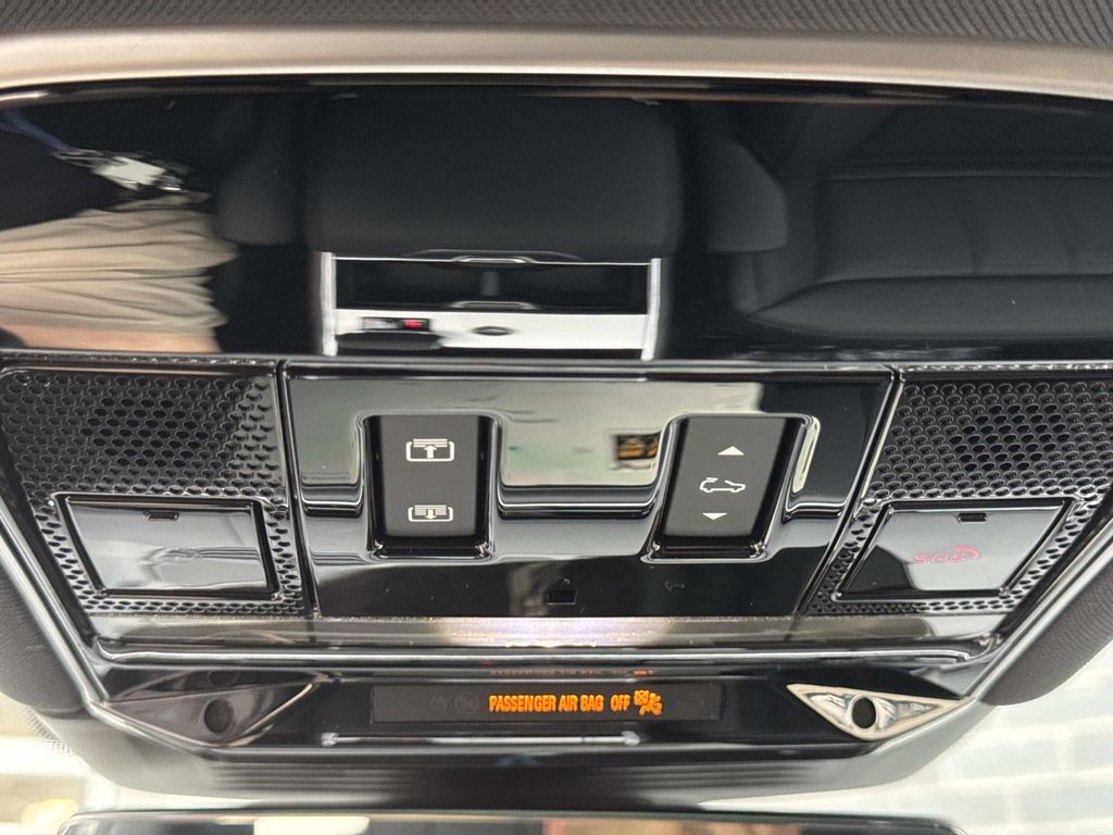 New 2026 Black Land Rover SE image 25